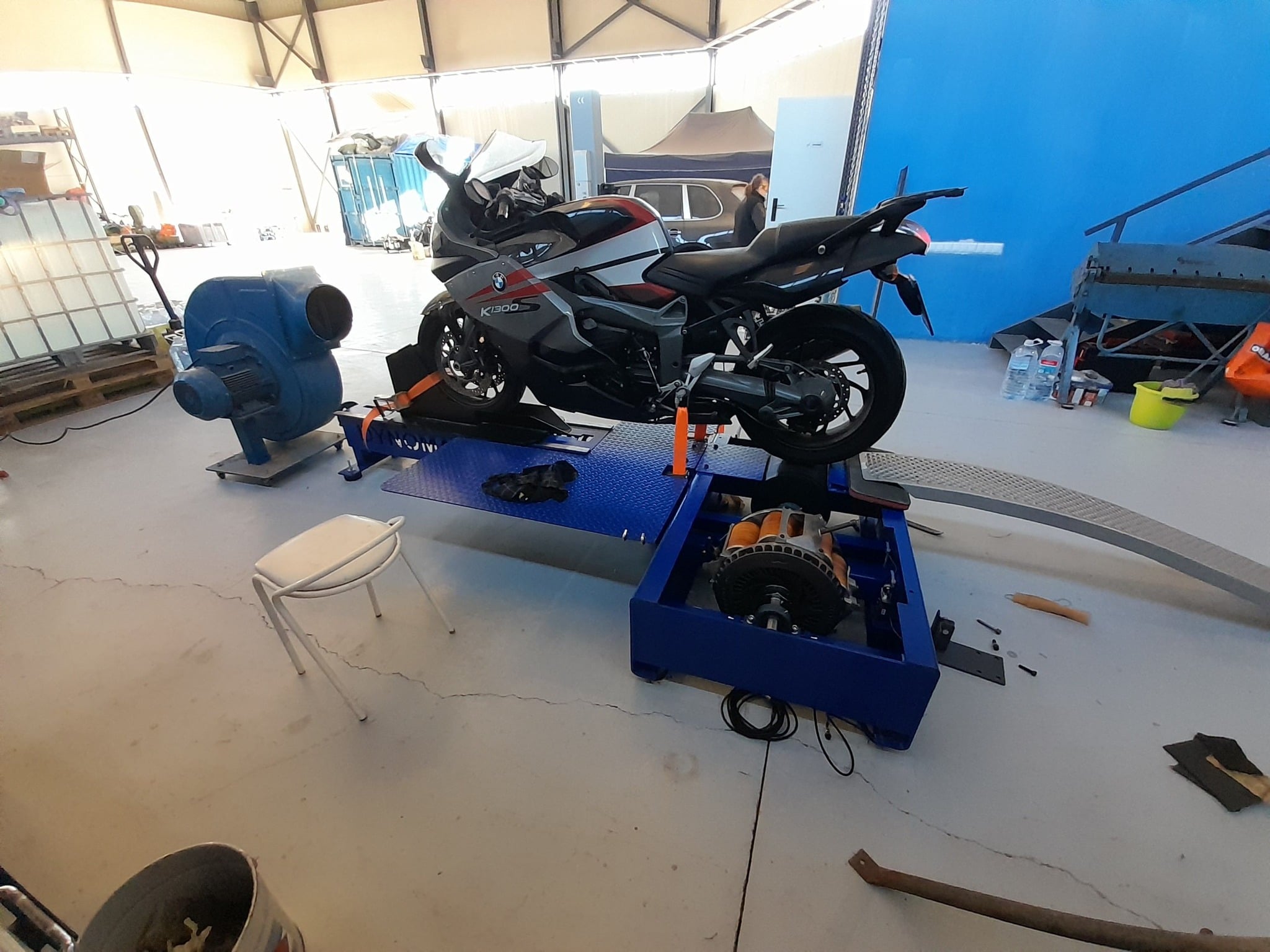 Hamownia motocyklowa z hamulcem obciążeniowym - SDM 320