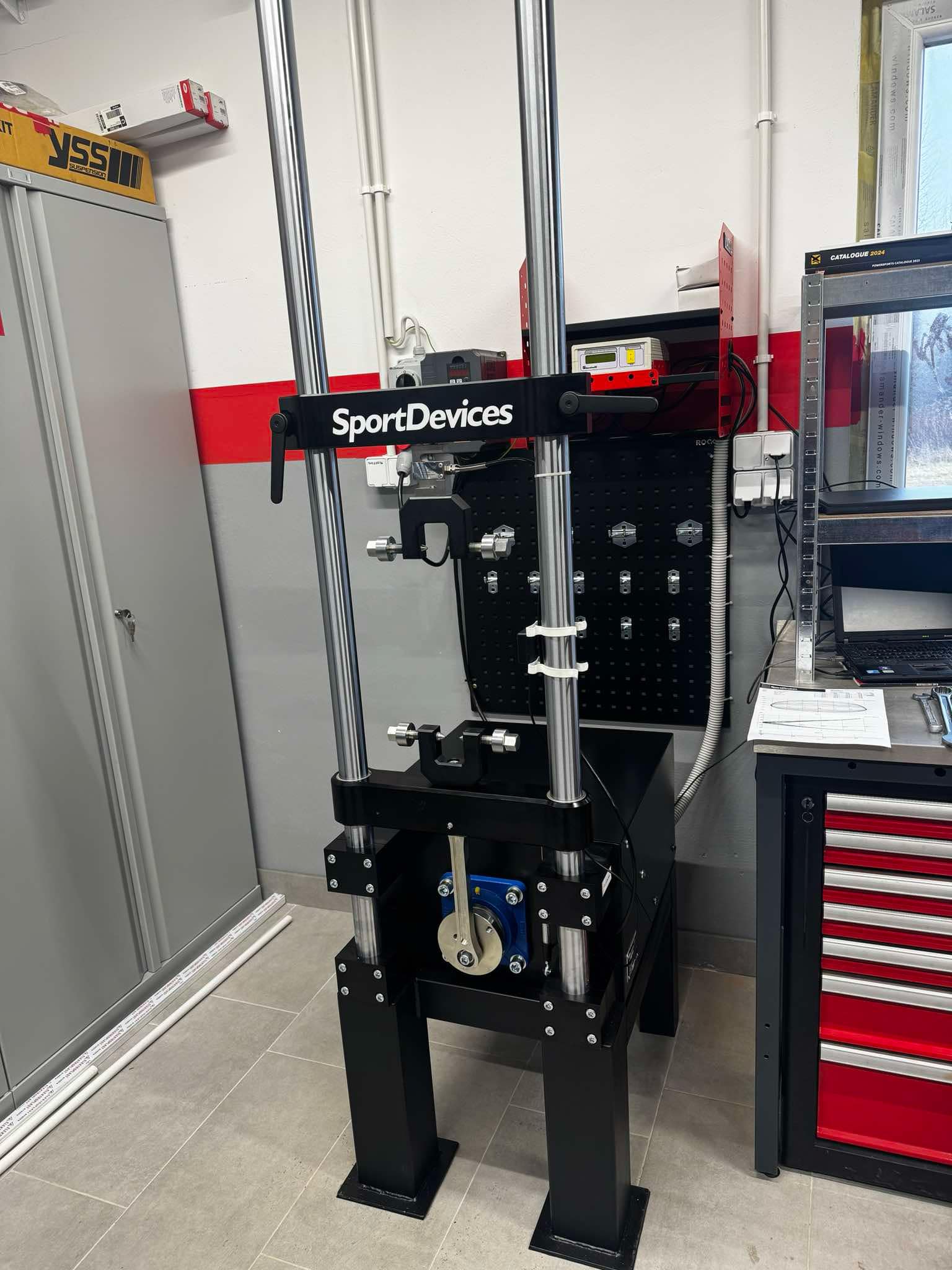 Hamownia do amortyzatorów (Shock Absorber Machine) - obrazek 2