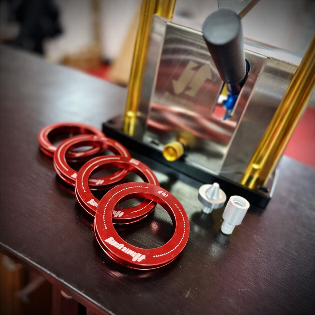 Rear shock absorber press - ANDREANI - Image 2