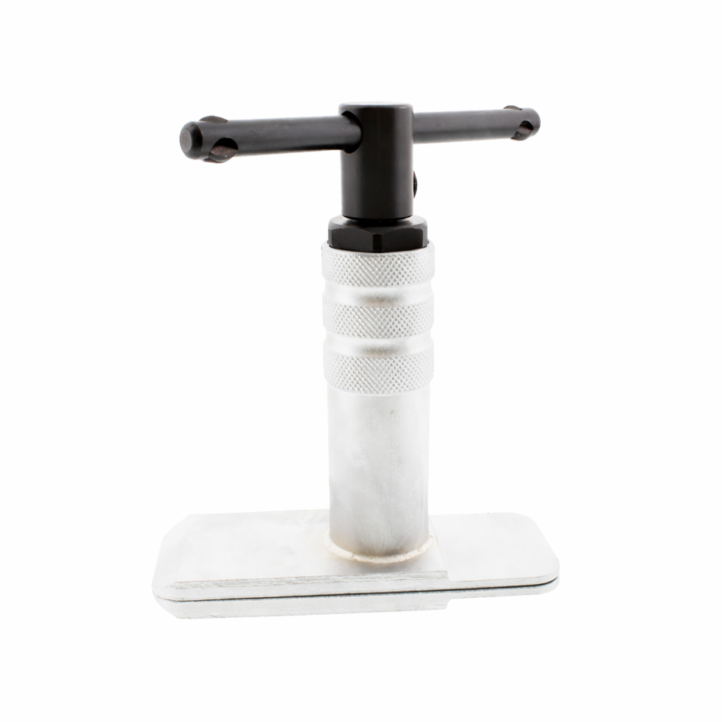 Brake piston reversing tool