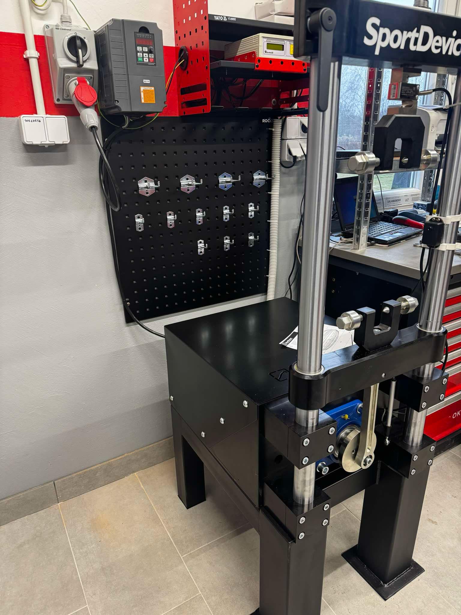 Hamownia do amortyzatorów (Shock Absorber Machine) - obrazek 3